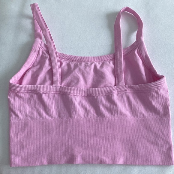 Light pink sports bra - Picture 3 of 4
